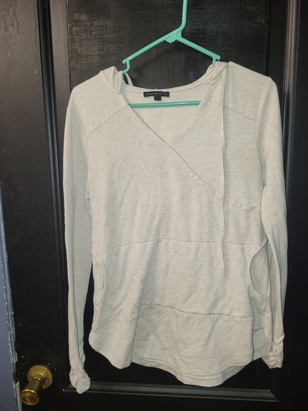 Signature Studio Light Gray Hooded Crossover Pullover